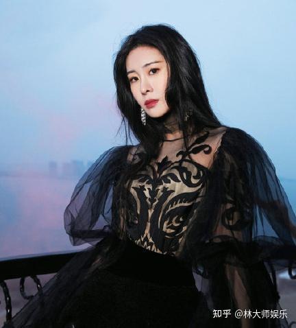 直播爆料张碧晨视频,独家视频内容大曝光  第1张